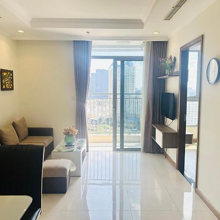 Luxhomes Saigon - Vinhomes Central Park Хошимін Екстер'єр фото