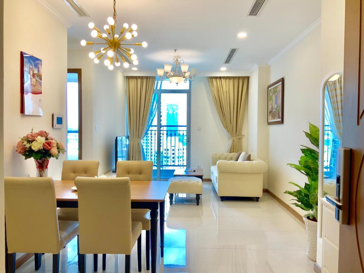 Luxhomes Saigon - Vinhomes Central Park Хошимін Екстер'єр фото