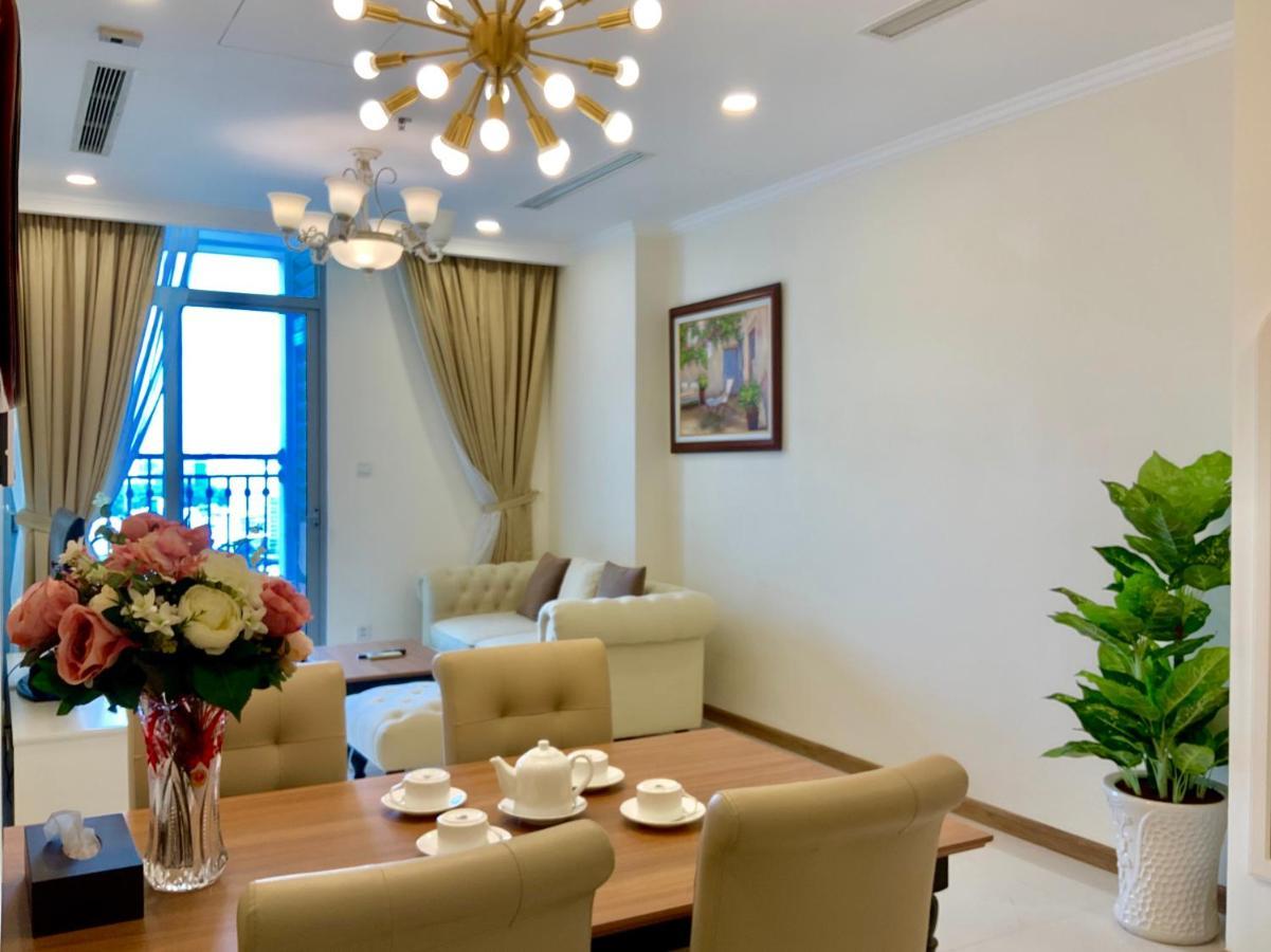 Luxhomes Saigon - Vinhomes Central Park Хошимін Екстер'єр фото