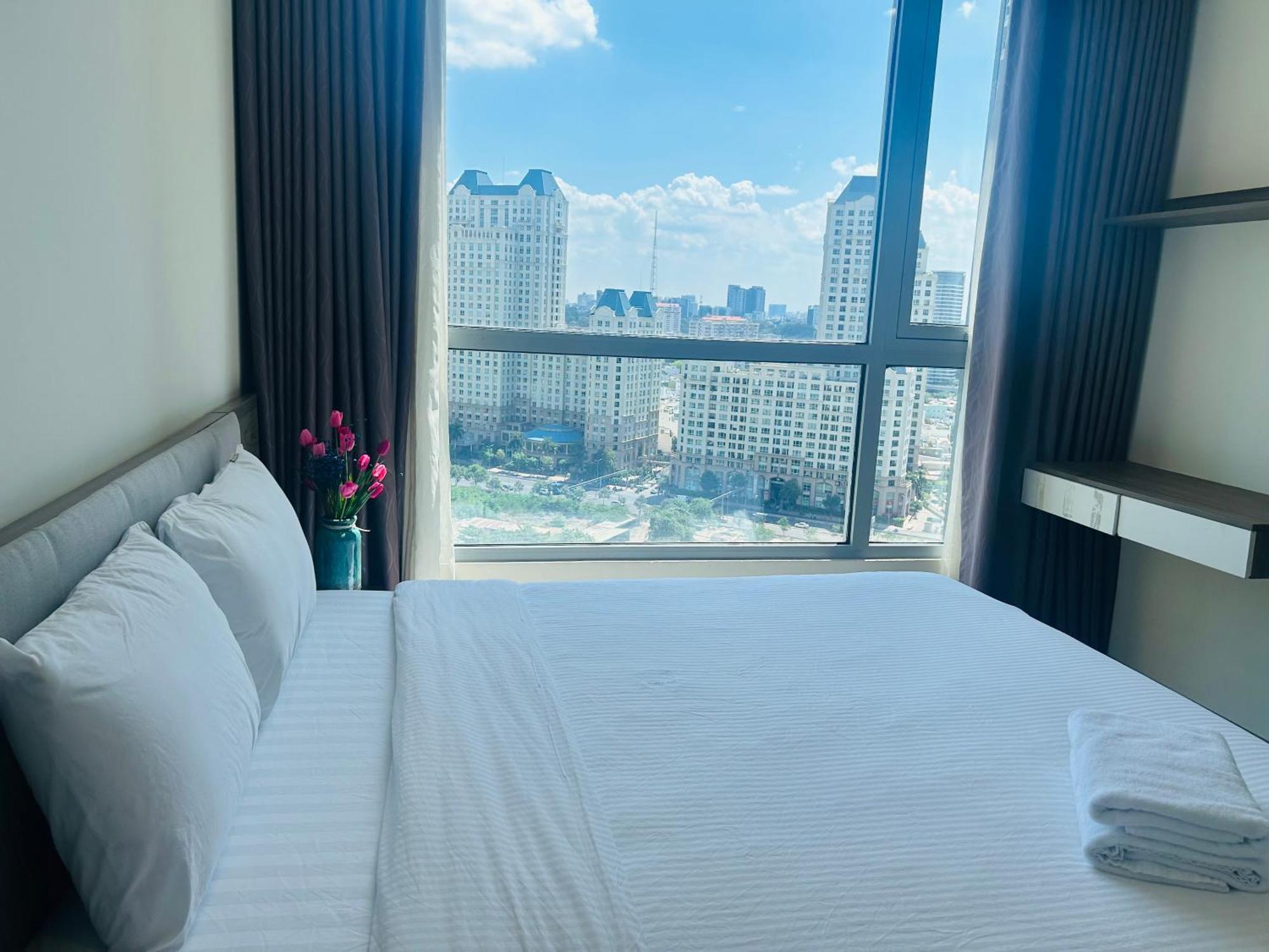 Luxhomes Saigon - Vinhomes Central Park Хошимін Екстер'єр фото
