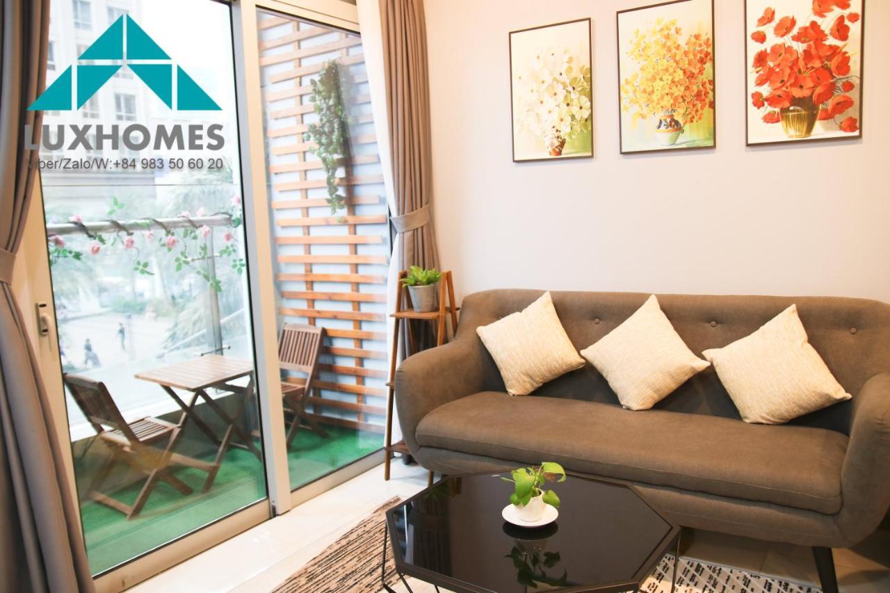 Luxhomes Saigon - Vinhomes Central Park Хошимін Екстер'єр фото