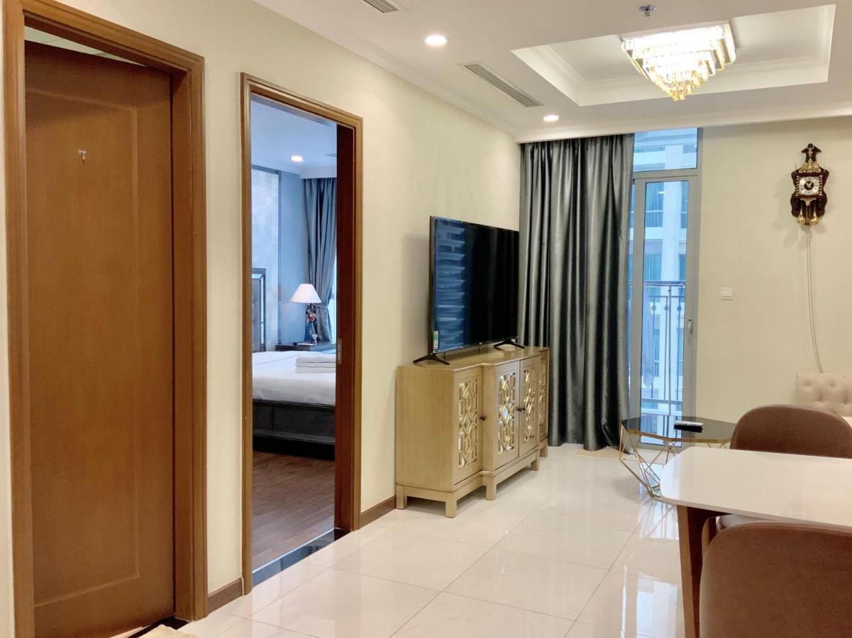 Luxhomes Saigon - Vinhomes Central Park Хошимін Екстер'єр фото